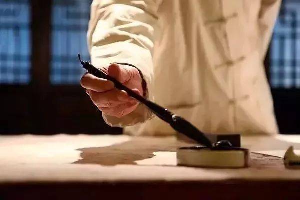 寿从笔端来，书法是最高雅的养生方式！ 书画知识 第1张