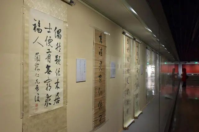 书法要写出有笔锋的字，三个要领 书画知识 第7张