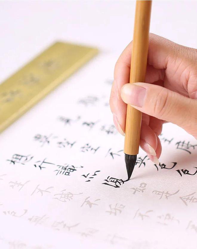 古代书法家如何处理作品中的“虚实”？ 书画知识 第1张