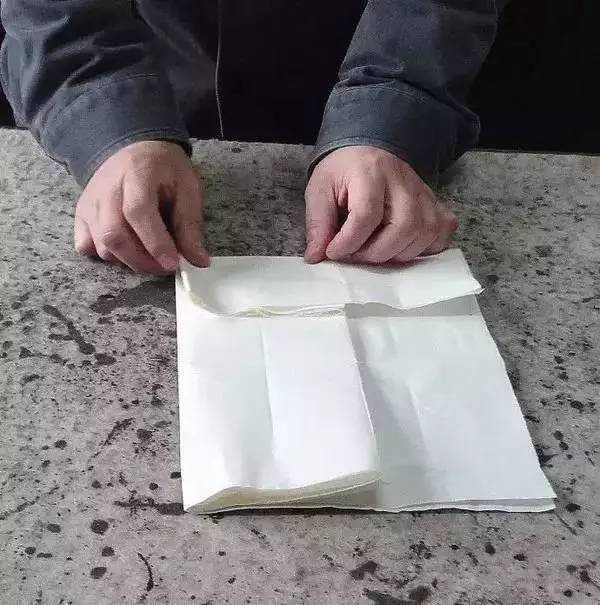 书法 / 对联的折纸方法,太实用了! 书画知识 第10张-墨韵书香 书法 / 对联的折纸方法,太实用了! 书画知识 第10张