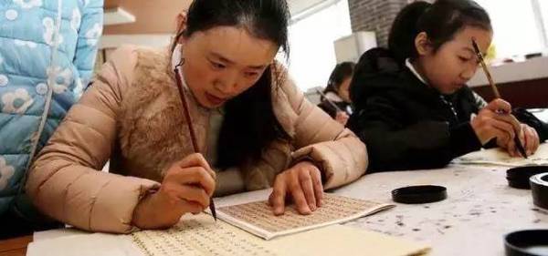初学书法的人,建议不要写大字 书画知识 第2张-墨韵书香 初学书法的人,建议不要写大字 书画知识 第2张